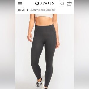 ALWRLD High Rise Leggings small